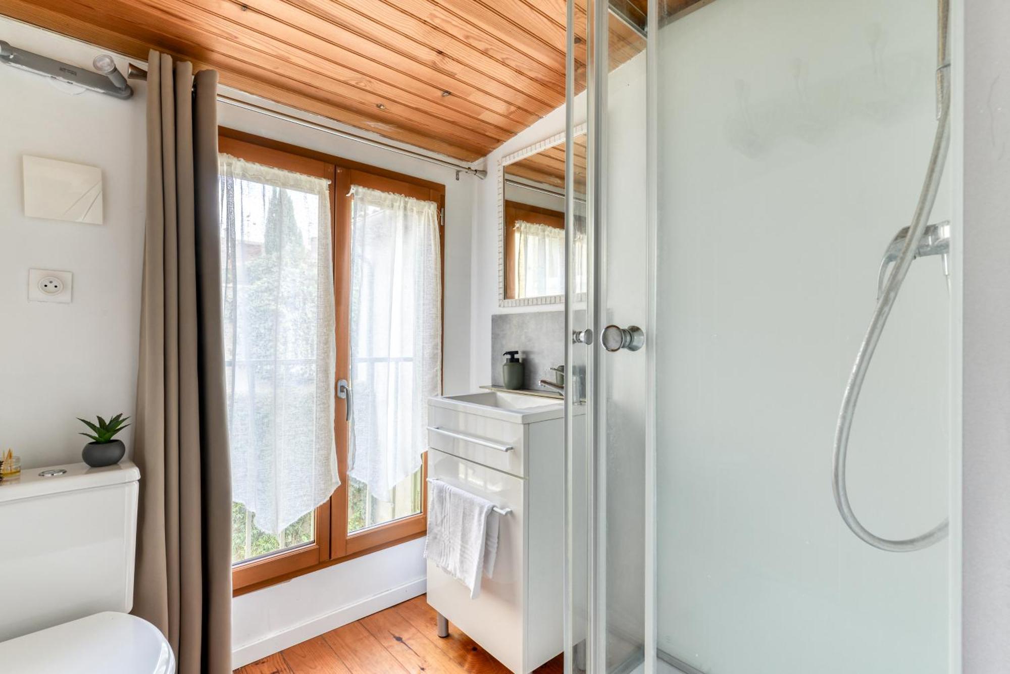 Apartamento Le Patio De La Bastide Avec Terrasse & Netflix - Quartier Paisible Carcasona Exterior foto
